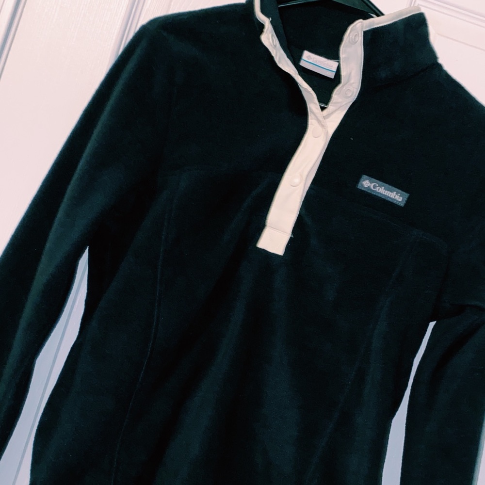 Columbia pullover
